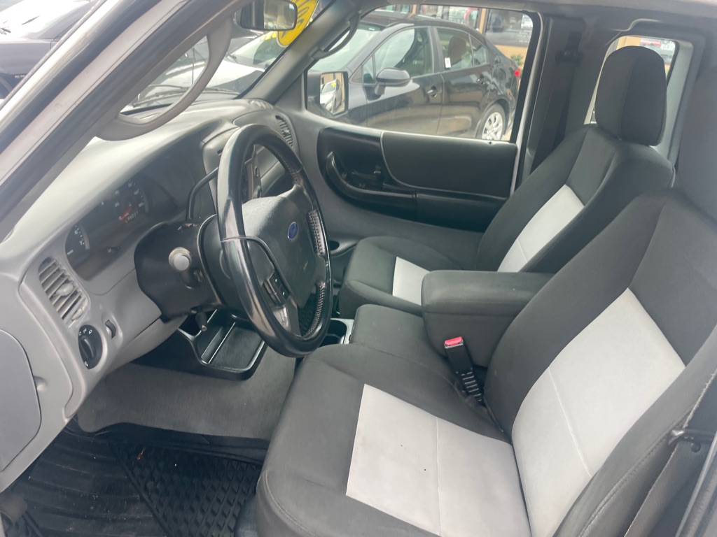 Photo 13 of this FORD RANGER