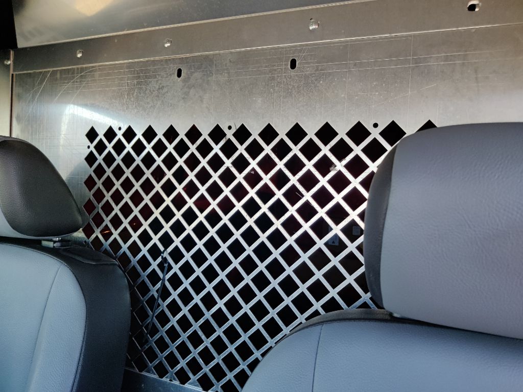 Photo 19 of this FORD TRANSIT CONNECT