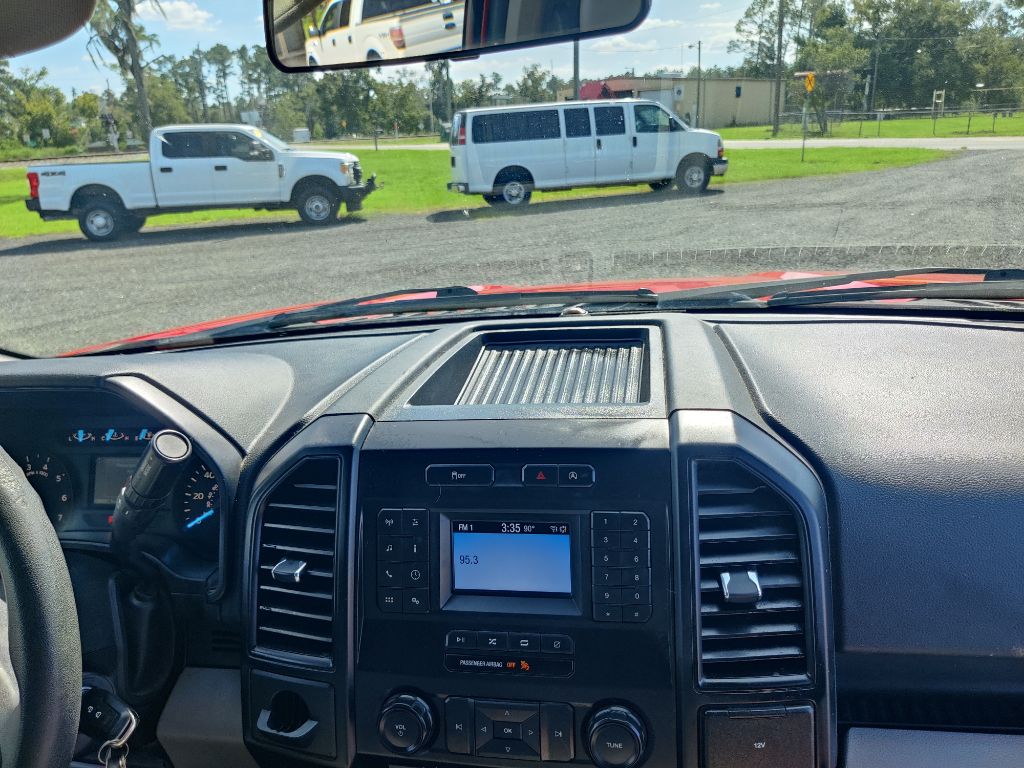 Photo 14 of this FORD F150 XL REG