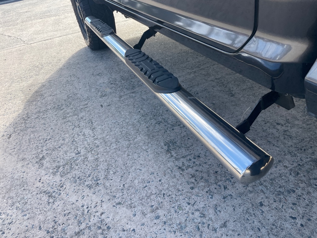 Photo 13 of this RAM 2500 LONESTAR