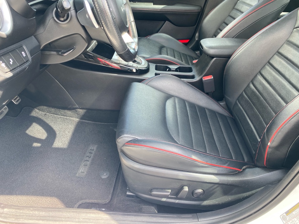Photo 37 of this KIA FORTE