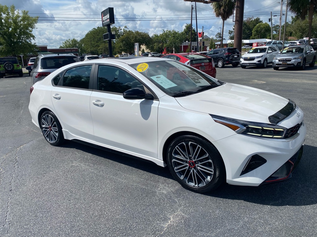Photo 5 of this KIA FORTE
