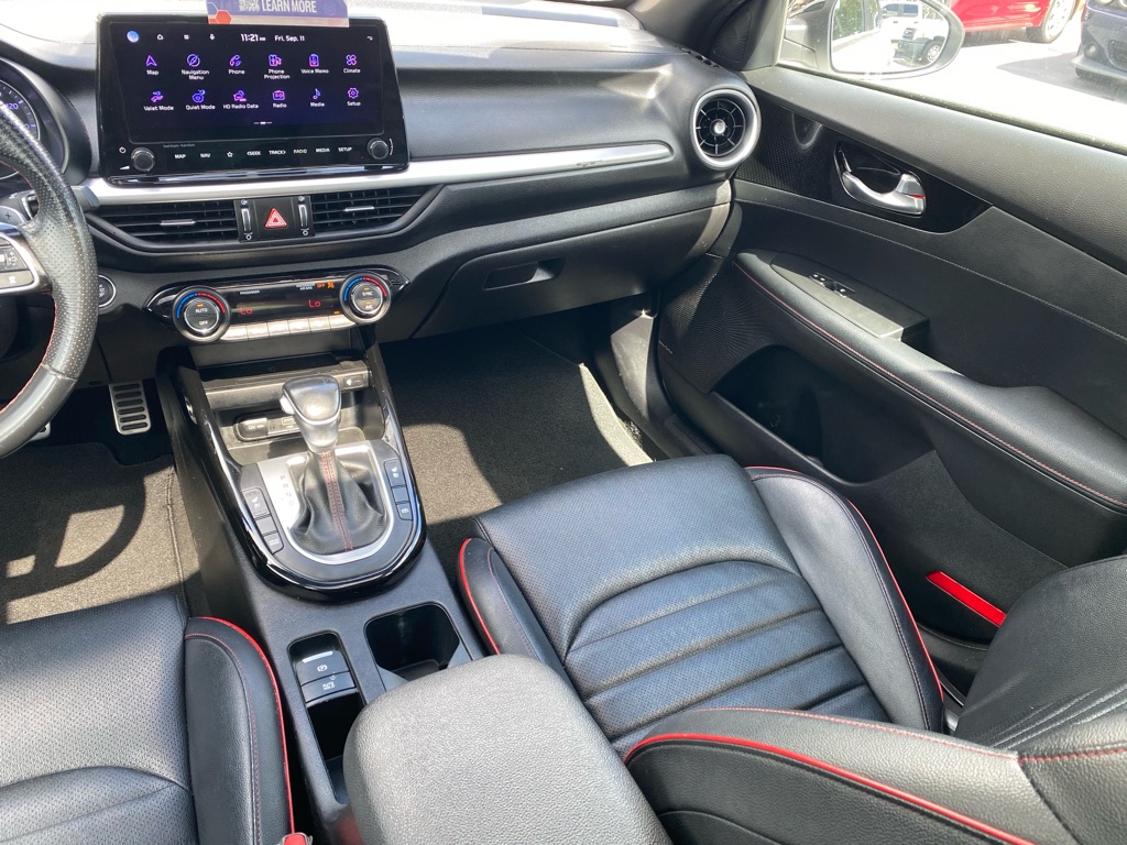 Photo 18 of this KIA FORTE
