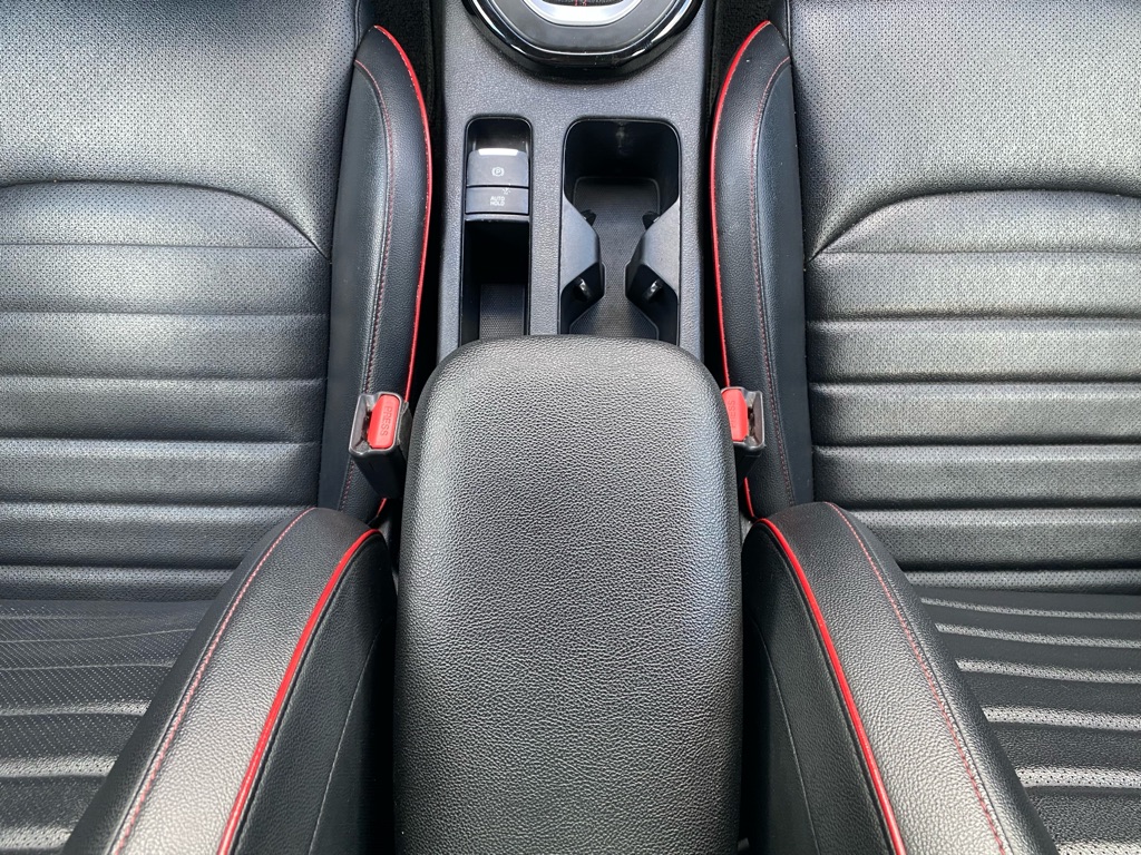 Photo 34 of this KIA FORTE