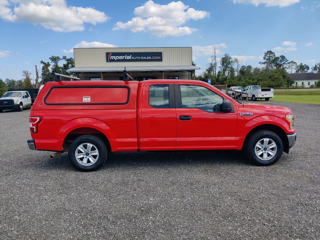 Photo 3 of this FORD F150 XL XCAB