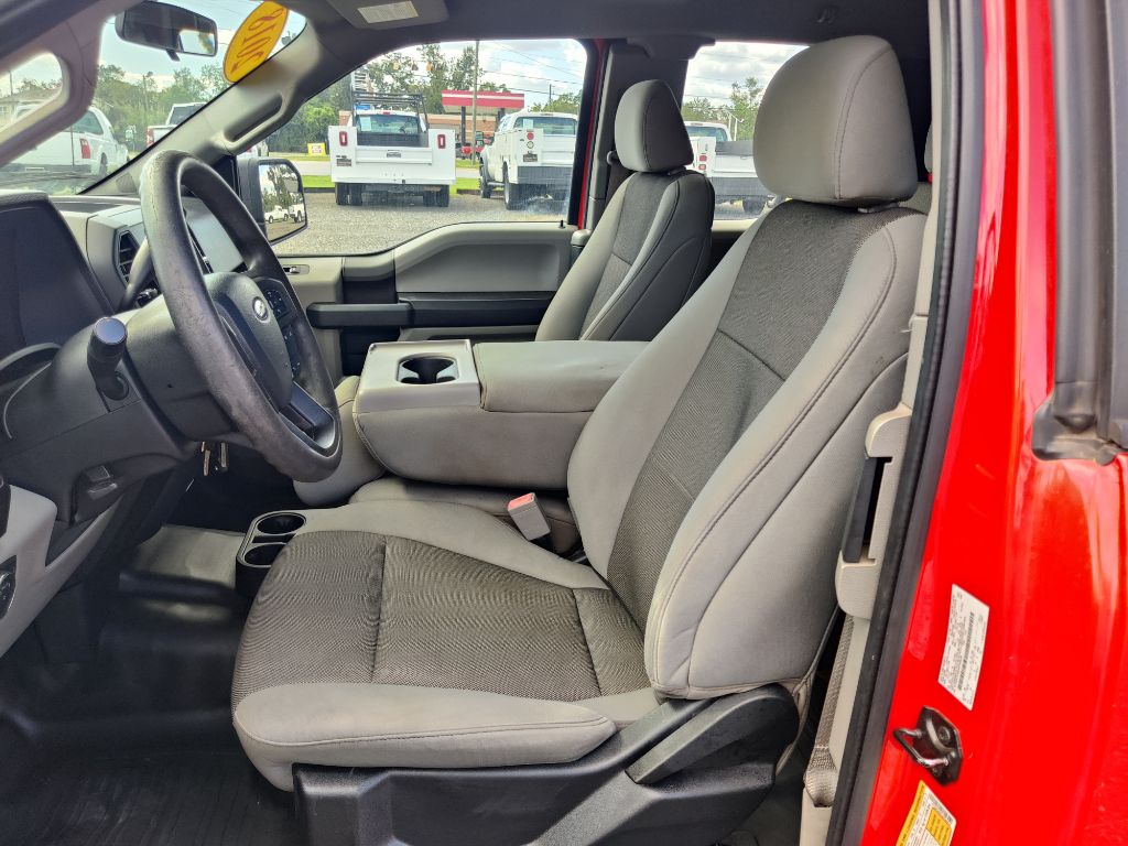 Photo 13 of this FORD F150 XL XCAB
