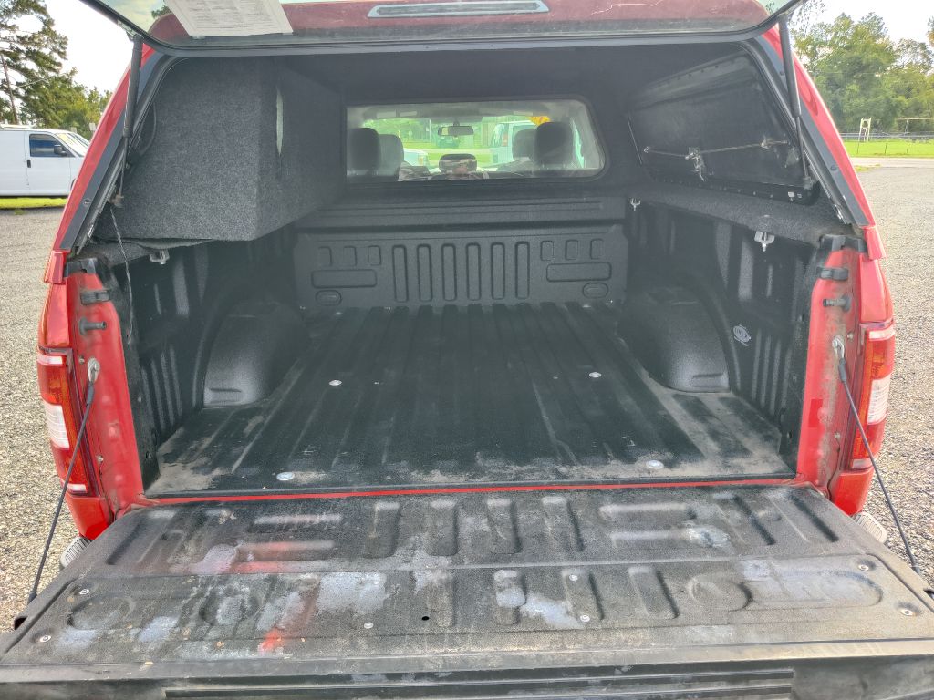 Photo 27 of this FORD F150 XL XCAB