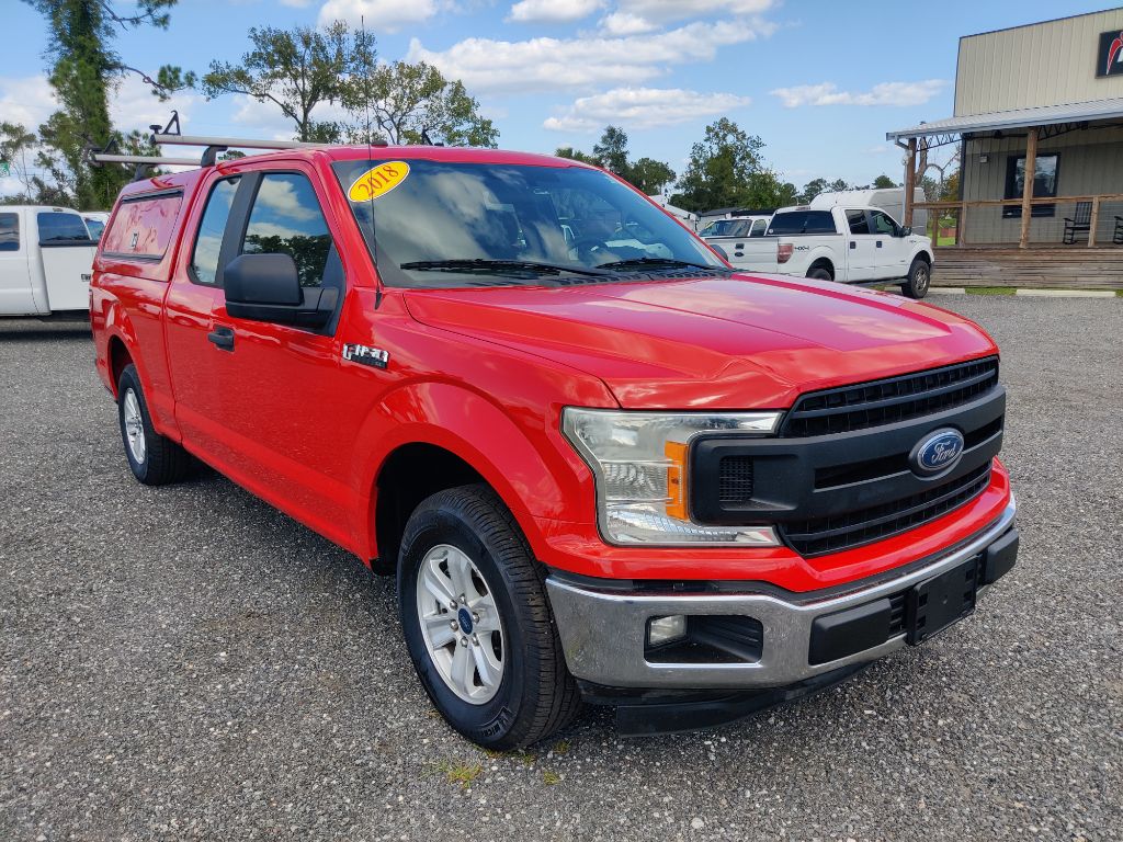 Photo 2 of this FORD F150 XL XCAB
