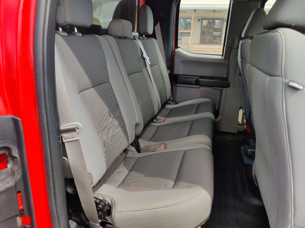 Photo 14 of this FORD F150 XL XCAB