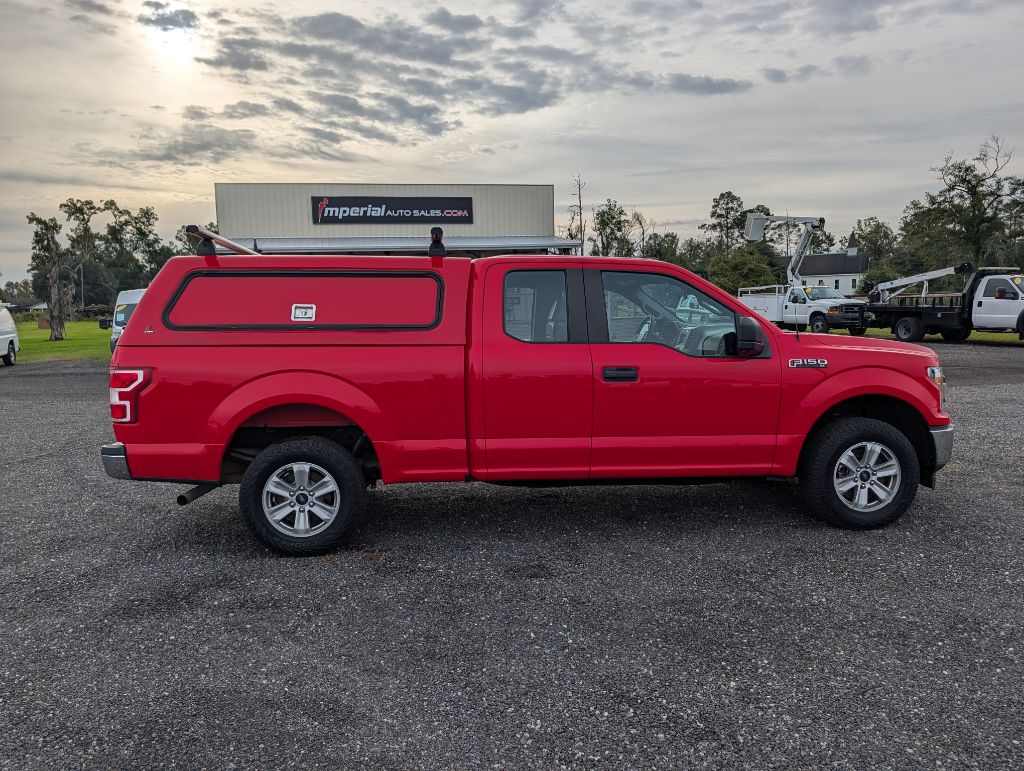 Photo 4 of this FORD F150 XL XCAB