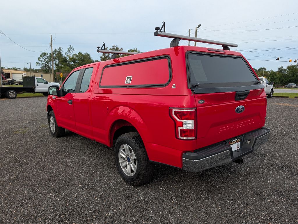 Photo 6 of this FORD F150 XL XCAB