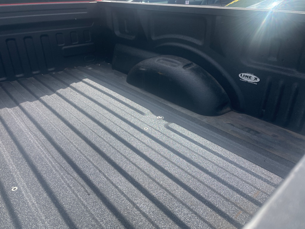 Photo 9 of this FORD F150 XL REG
