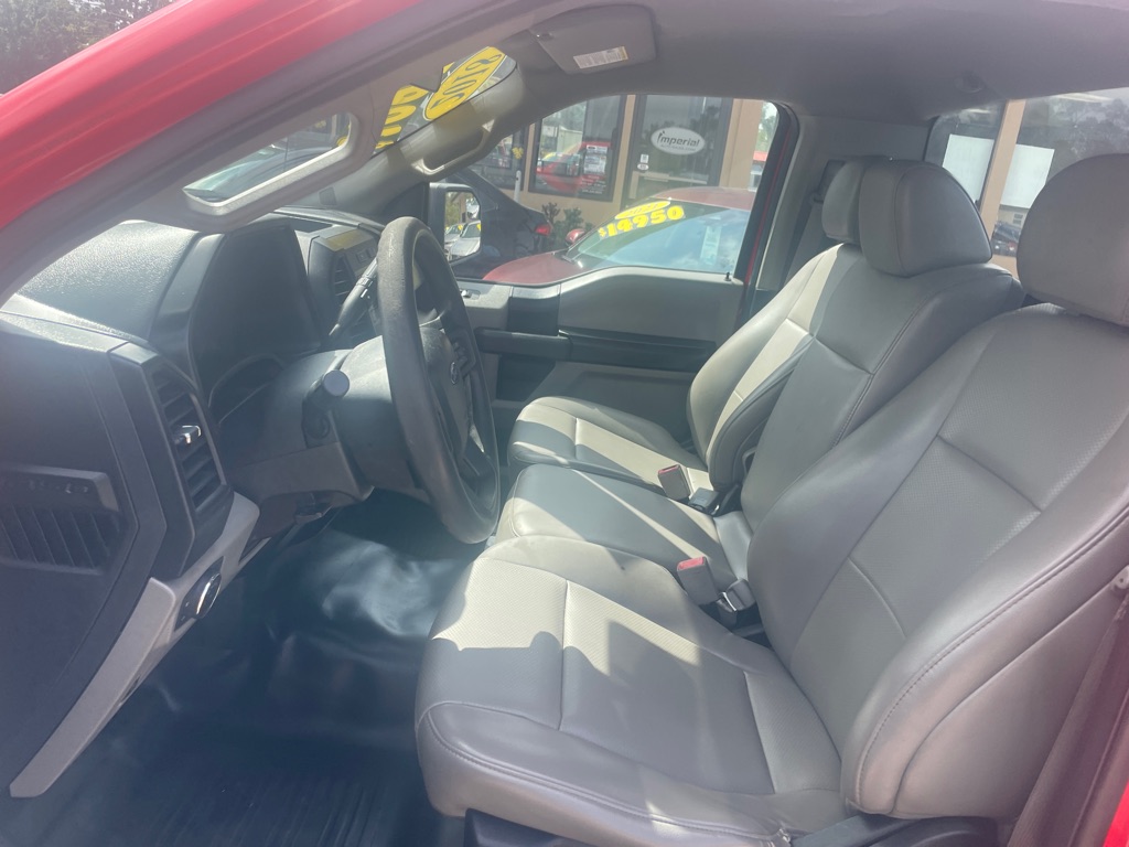 Photo 15 of this FORD F150 XL REG