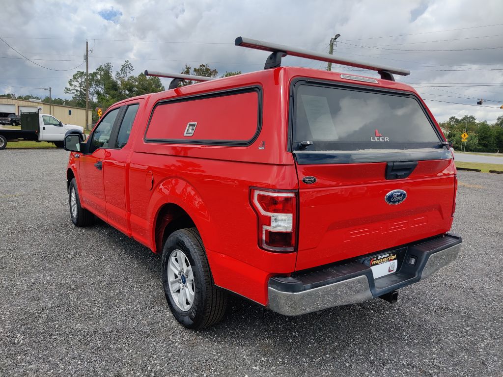 Photo 8 of this FORD F150 XL XCAB