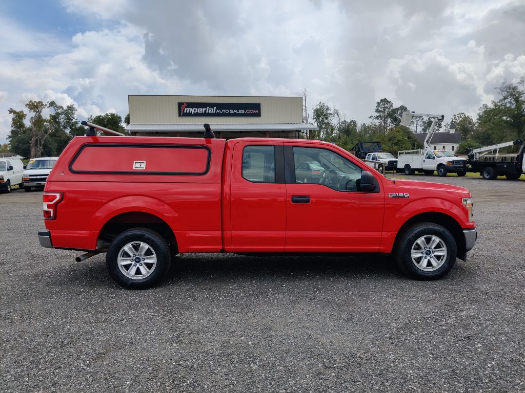 Photo 3 of this FORD F150 XL XCAB