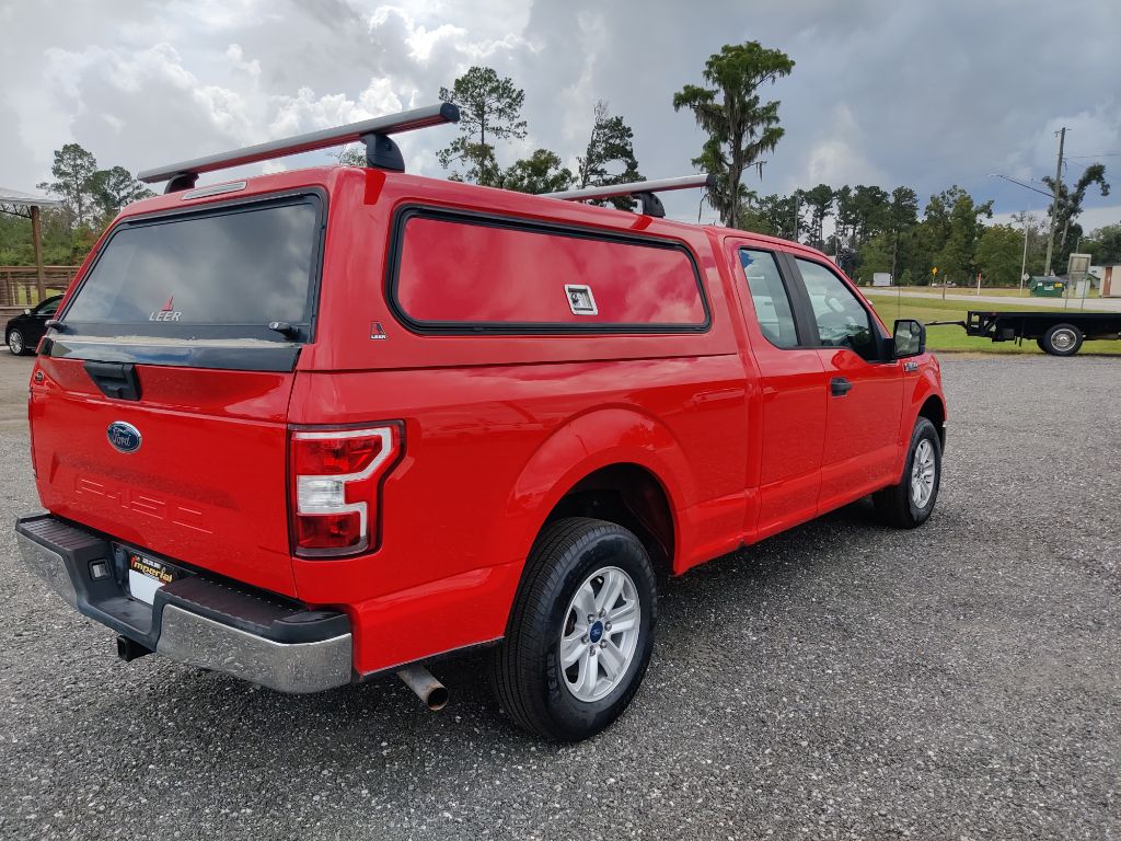 Photo 4 of this FORD F150 XL XCAB