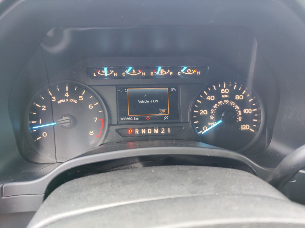 Photo 19 of this FORD F150 XL XCAB