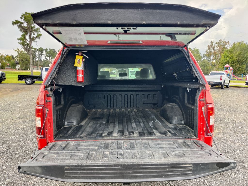 Photo 29 of this FORD F150 XL XCAB