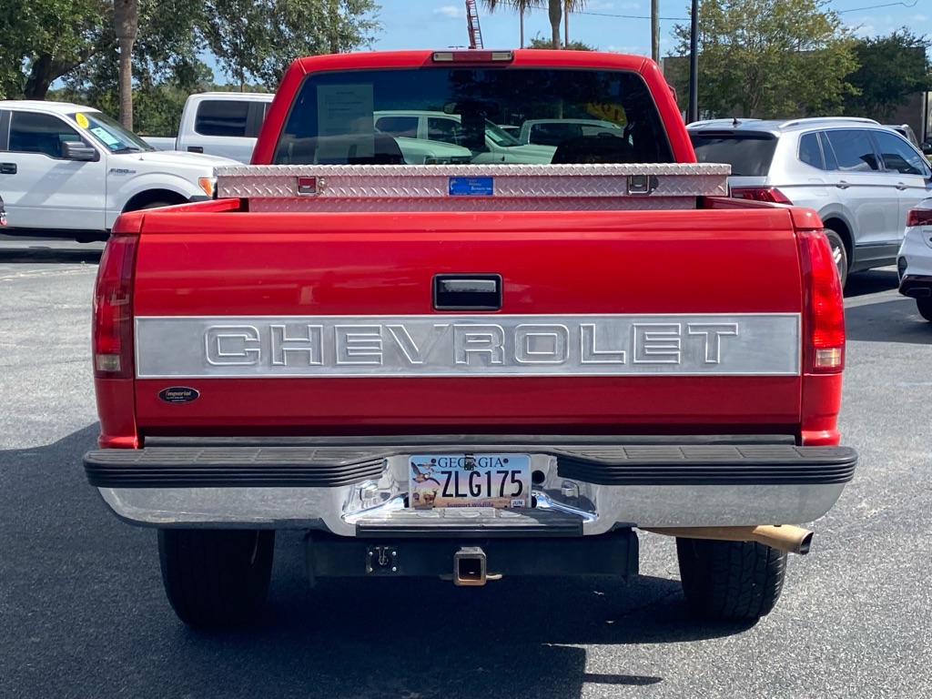 Photo 8 of this CHEVROLET K1500 SILVERADO