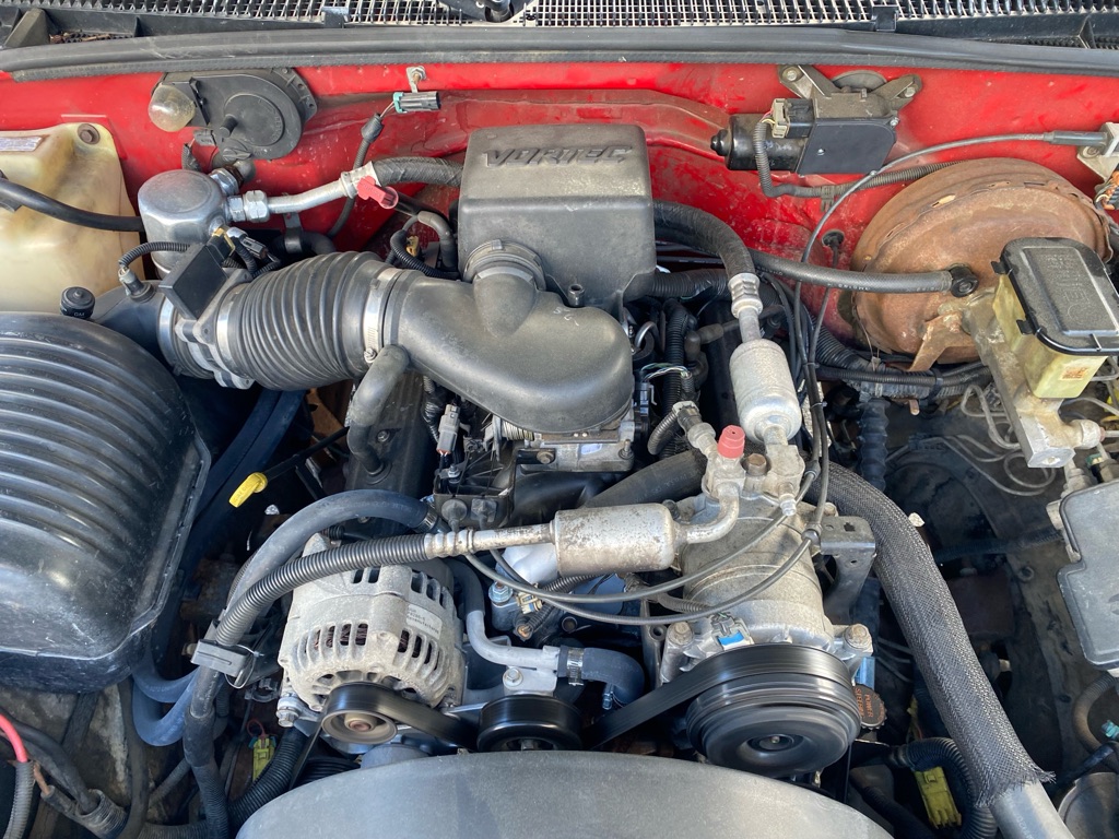 Photo 38 of this CHEVROLET K1500 SILVERADO