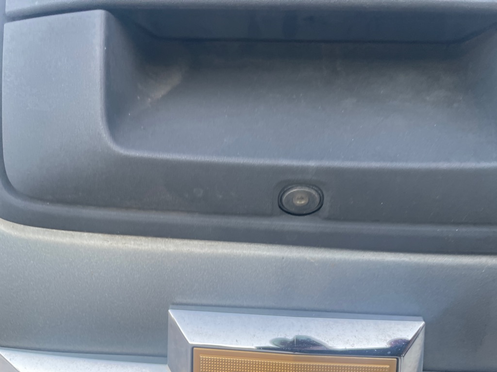 Photo 7 of this CHEVROLET COLORADO