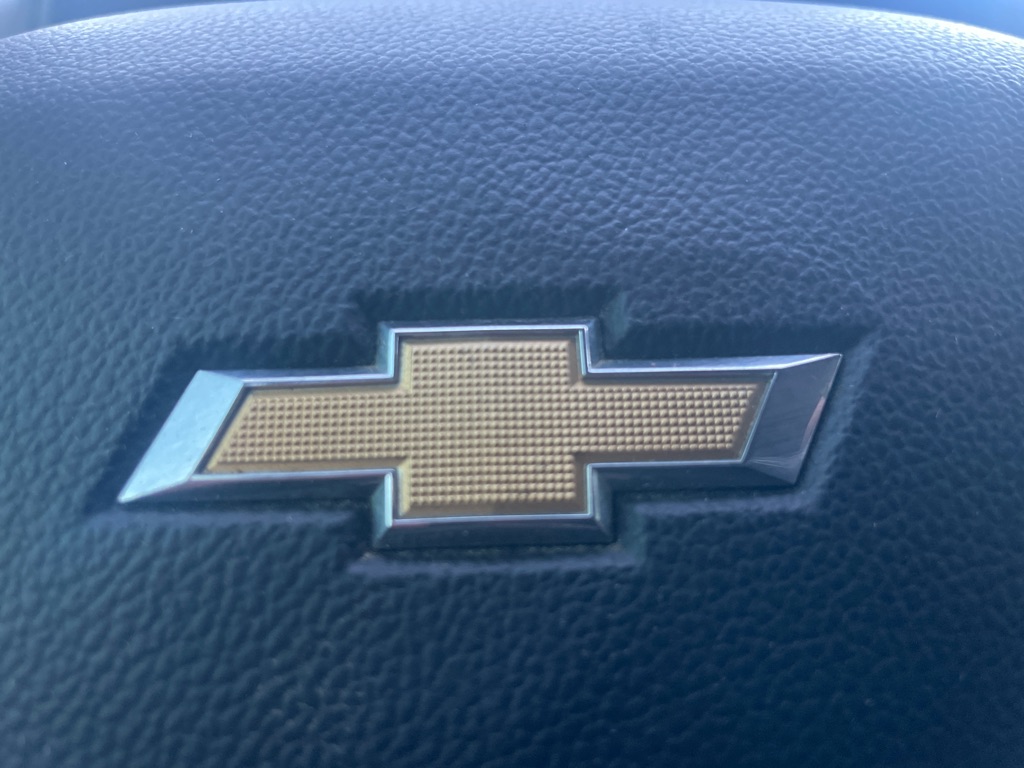 Photo 25 of this CHEVROLET COLORADO