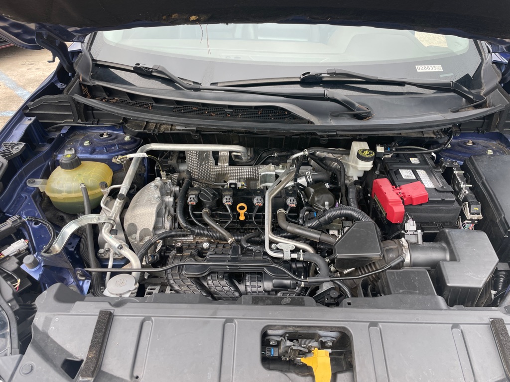 Photo 13 of this NISSAN ROGUE