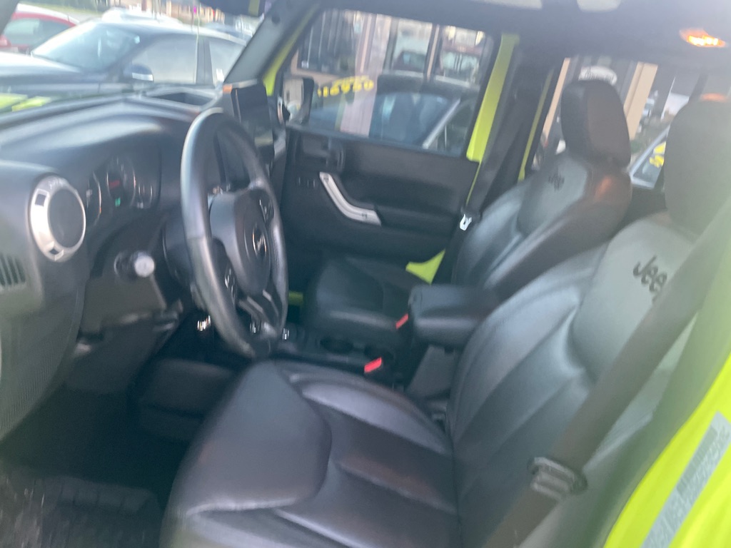 Photo 15 of this JEEP WRANGLER UNLIMI
