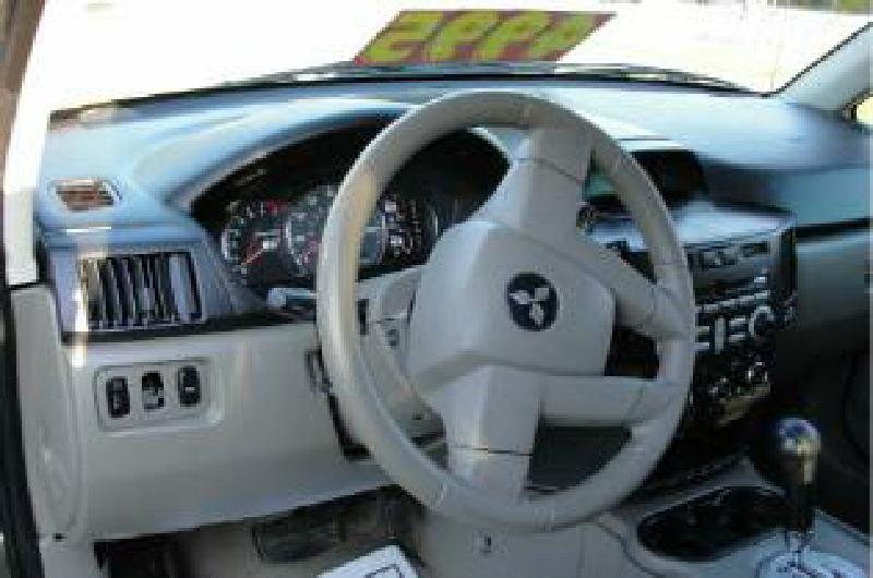 Photo 11 of this MITSUBISHI ENDEAVOR