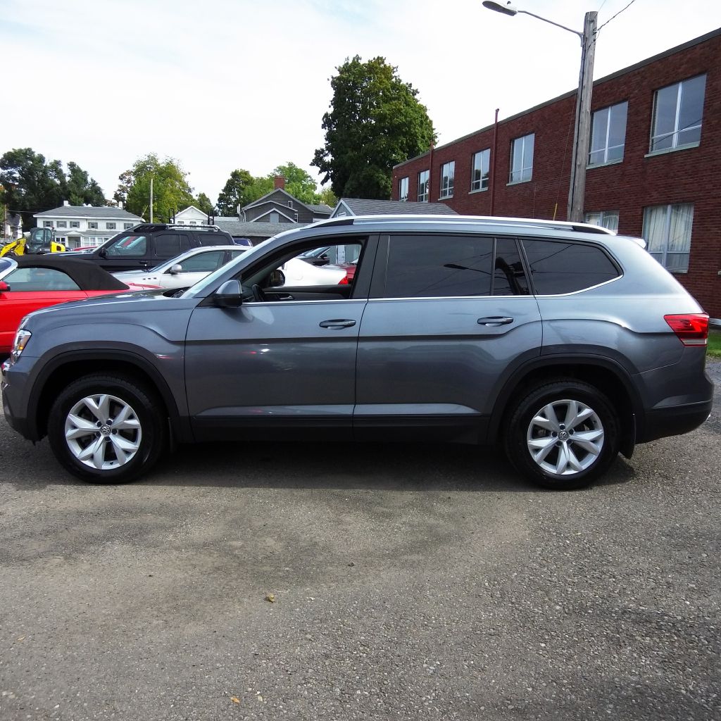 Photo 4 of this VOLKSWAGEN ATLAS