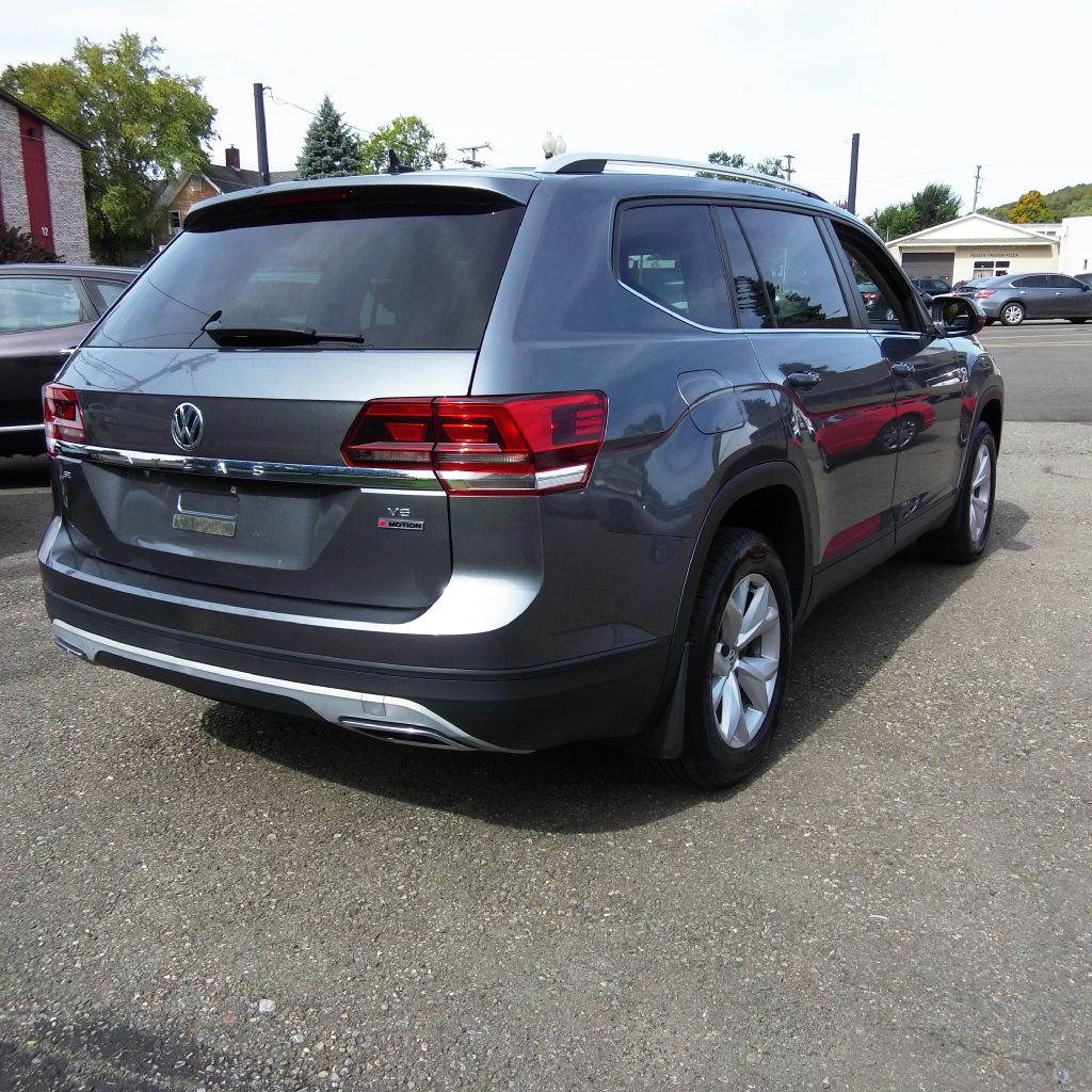 Photo 6 of this VOLKSWAGEN ATLAS