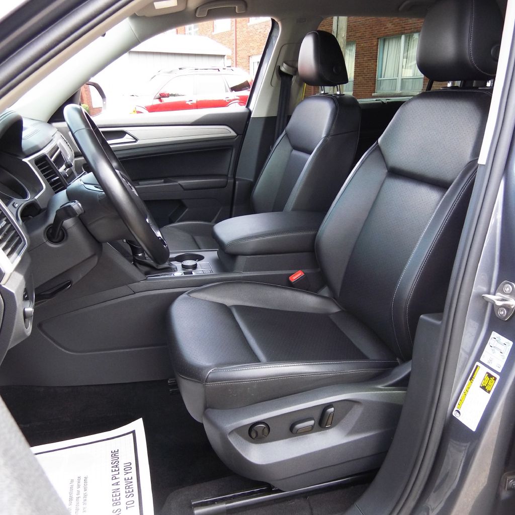 Photo 10 of this VOLKSWAGEN ATLAS