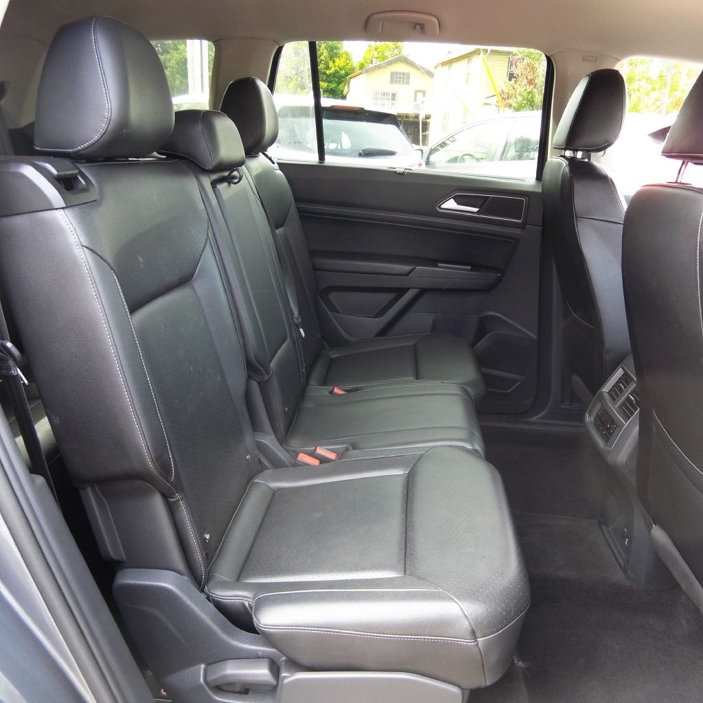 Photo 13 of this VOLKSWAGEN ATLAS