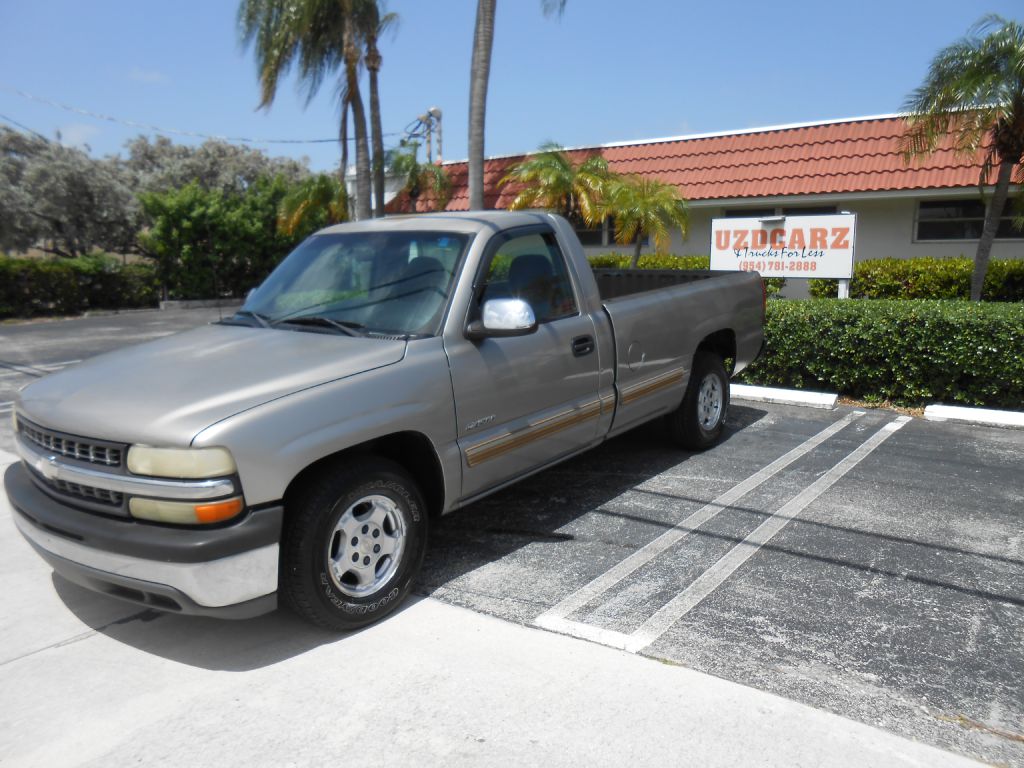 Brown (TAN) 2001 Chevrolet Silverado 1500 Pickup Truck  Automatic