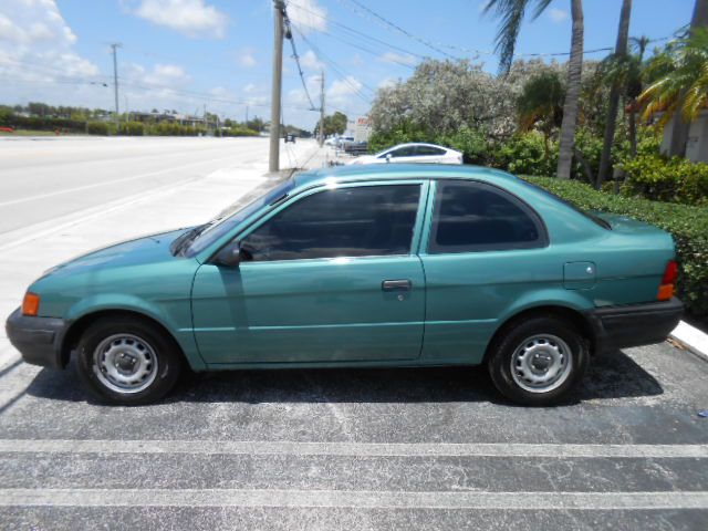 Photo 2 of this TOYOTA TERCEL