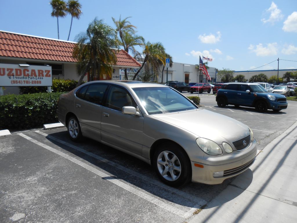 Photo 7 of this LEXUS GS 300