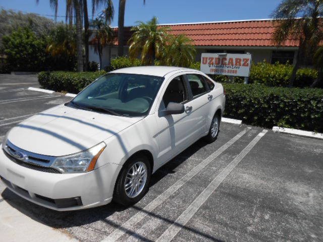 2010 FORD FOCUS