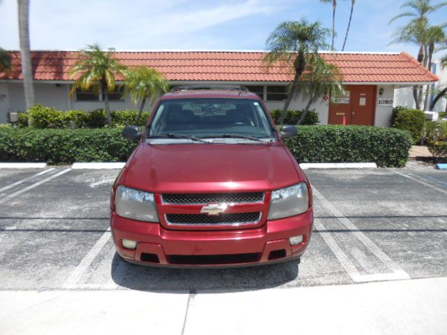 Photo 8 of this CHEVROLET TRAILBLAZER