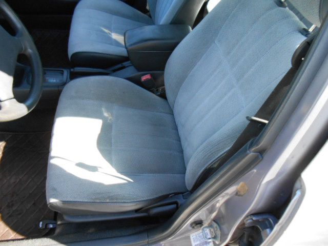 Photo 8 of this TOYOTA COROLLA