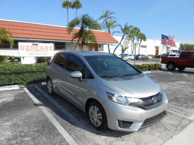 Photo 8 of this HONDA FIT