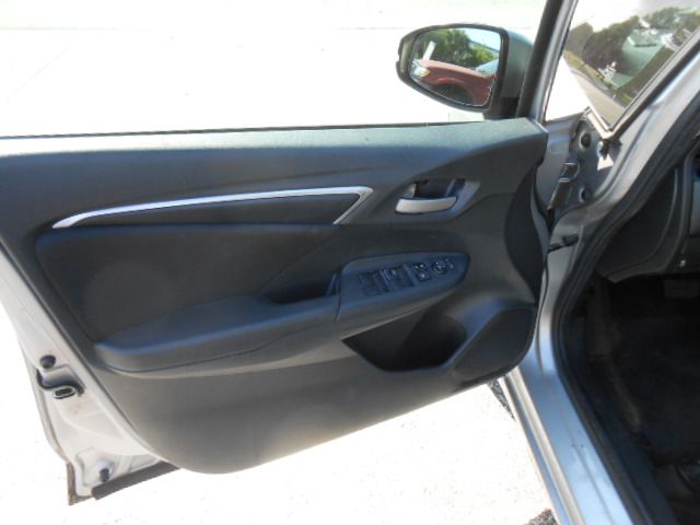Photo 11 of this HONDA FIT