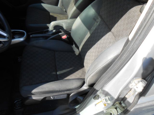 Photo 12 of this HONDA FIT
