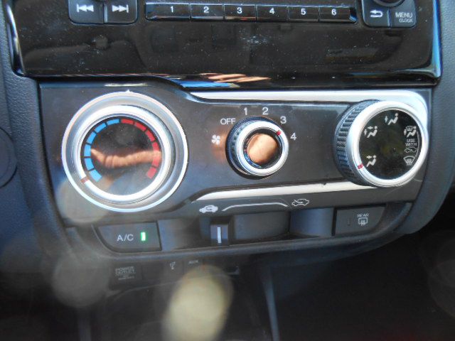 Photo 16 of this HONDA FIT