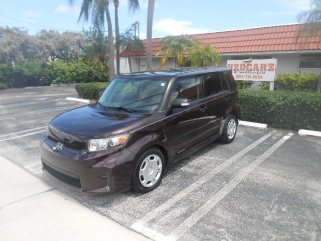 2011 SCION XB