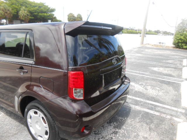 Photo 4 of this SCION XB