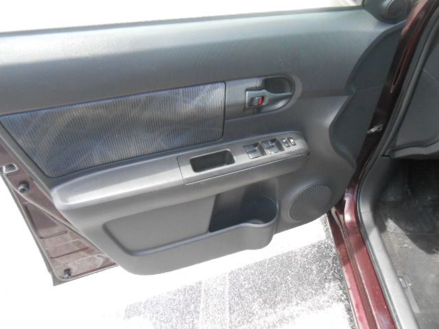 Photo 9 of this SCION XB