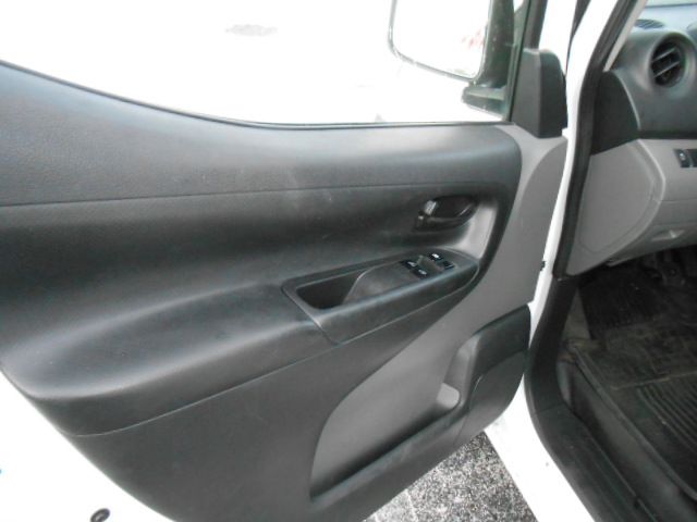 Photo 11 of this NISSAN NV200