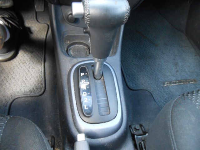 Photo 12 of this HYUNDAI ACCENT