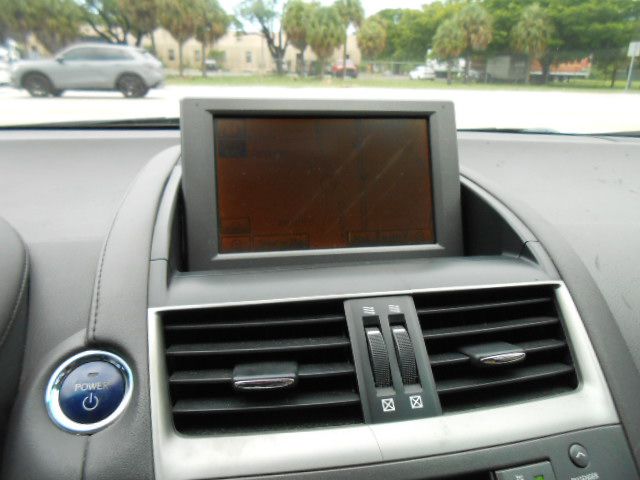 Photo 13 of this LEXUS HS 250H