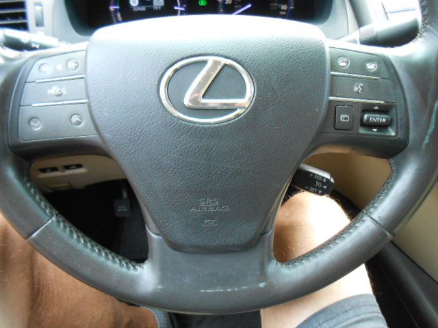 Photo 15 of this LEXUS HS 250H